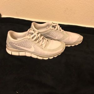 Nike Tennis Shoes
